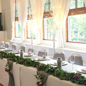 Partytree Events - Head Tables and Backdrops